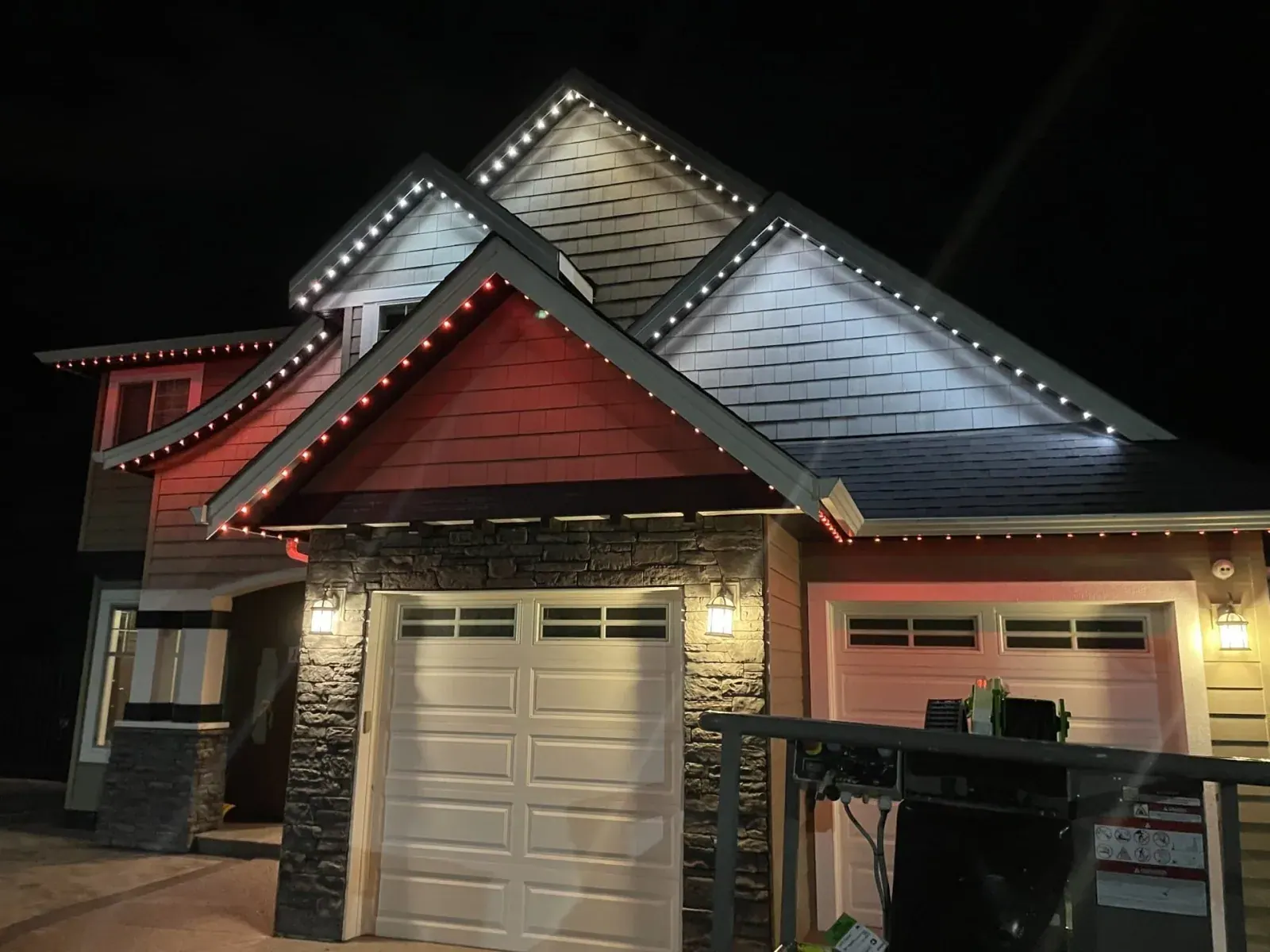 Permanent LED roofline lighting on a home in Thorndale, Ontario by Forever Lights